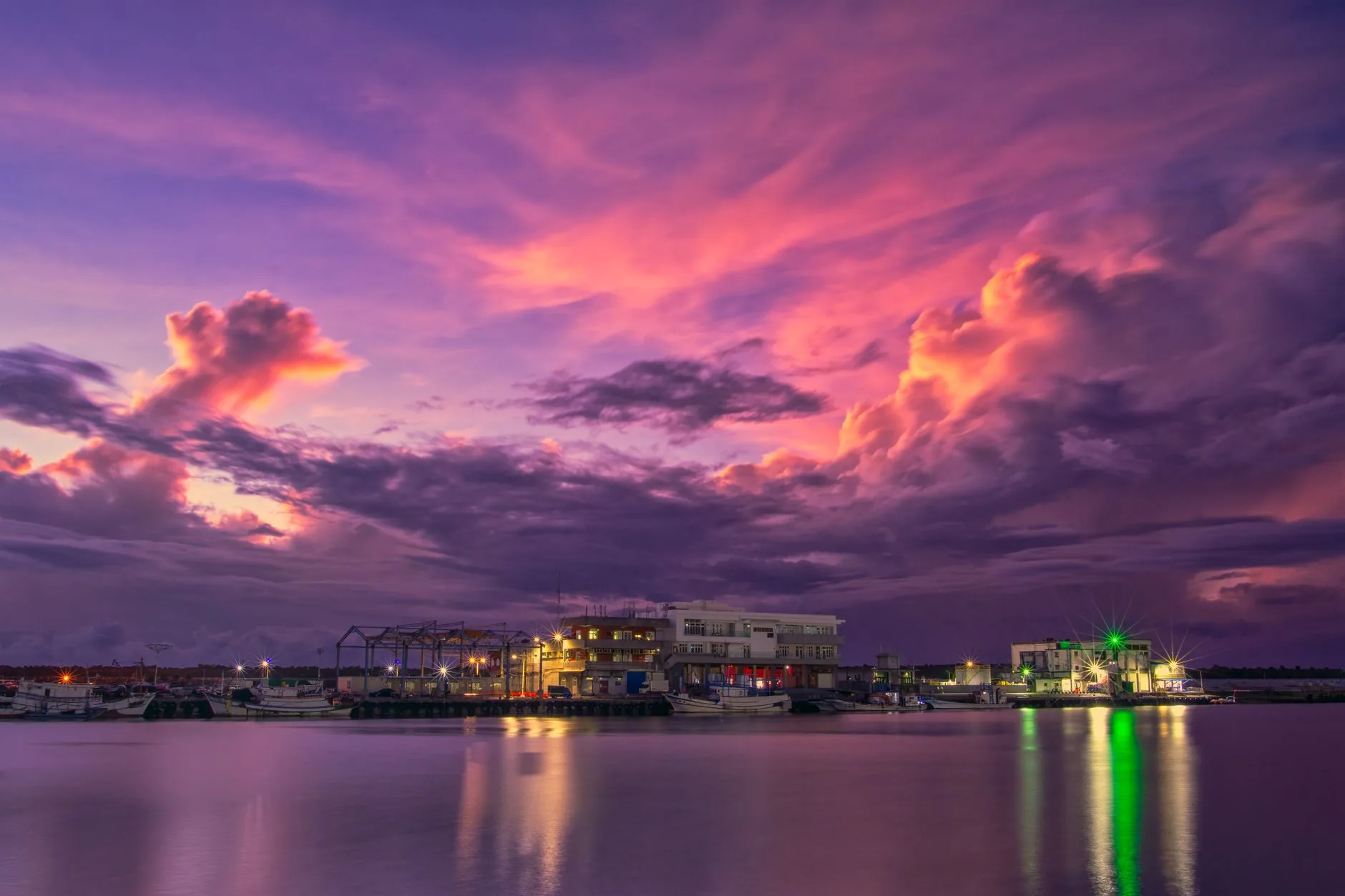 Quartier 2 — Anping : le port historique, le calme et le Fort